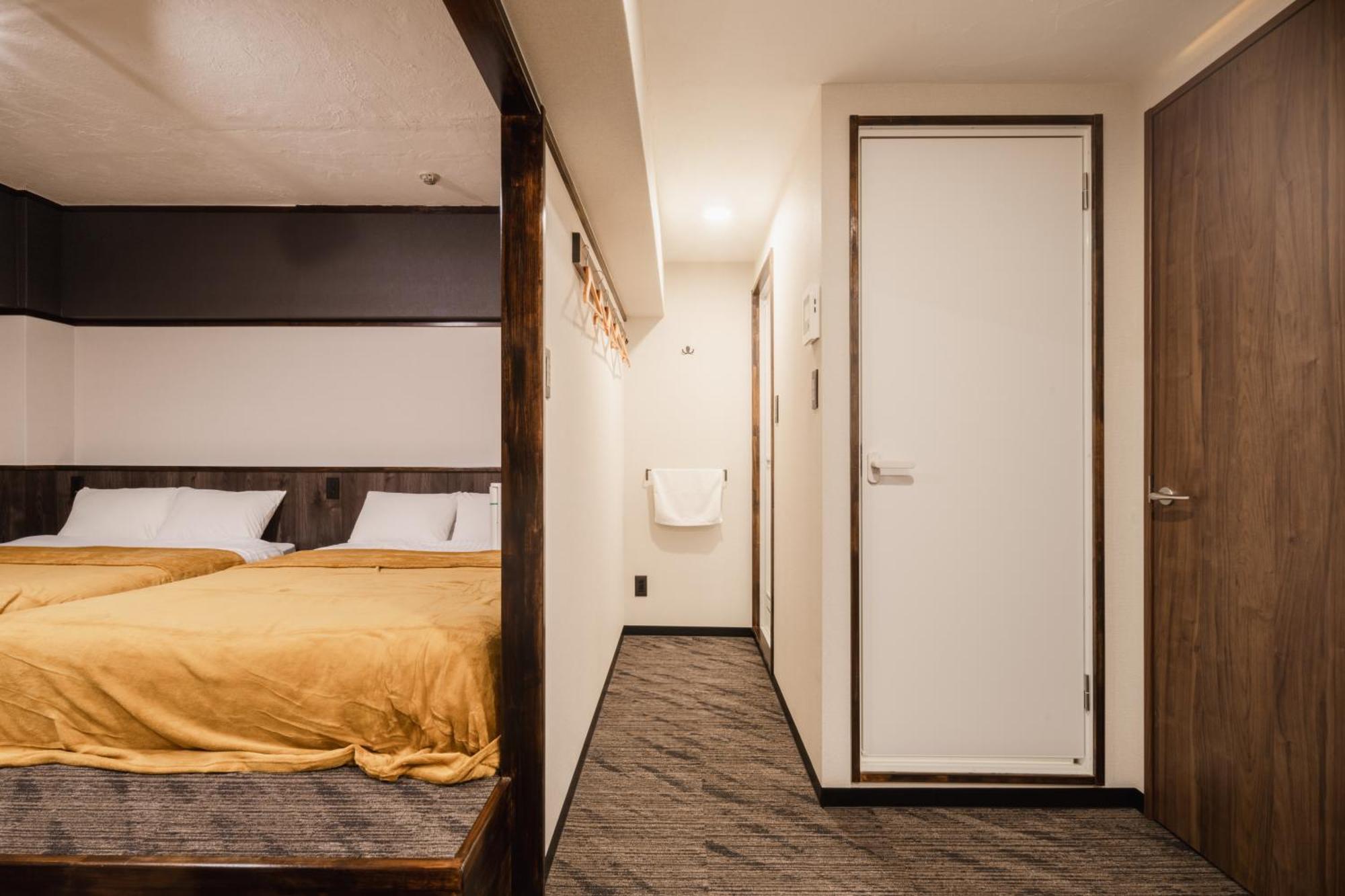 Hotel Akasaka Heights Fukuoka  Bagian luar foto