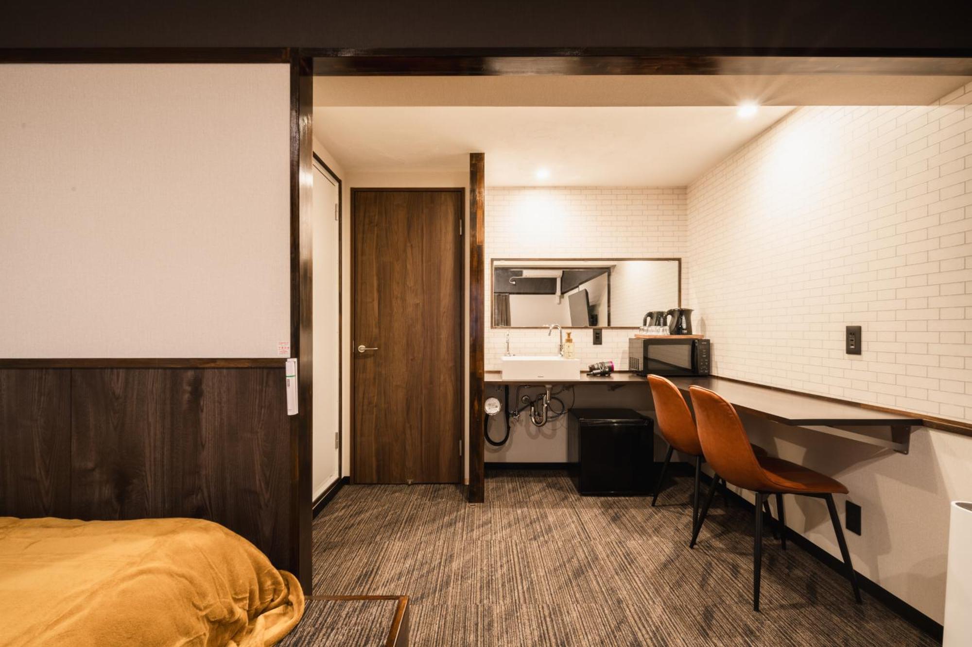 Hotel Akasaka Heights Fukuoka  Bagian luar foto